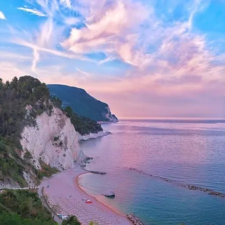 Oda ve Kahvaltı Ilmareinmezzo Porto Recanati